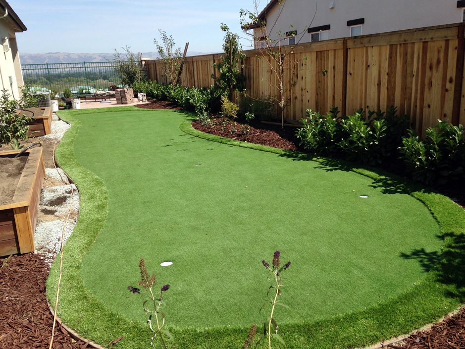 Installing Artificial Grass Ripley California Putting Green Flags