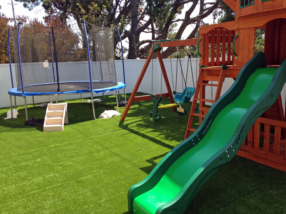 Installing Artificial Grass Woodcrest California Upper Playground