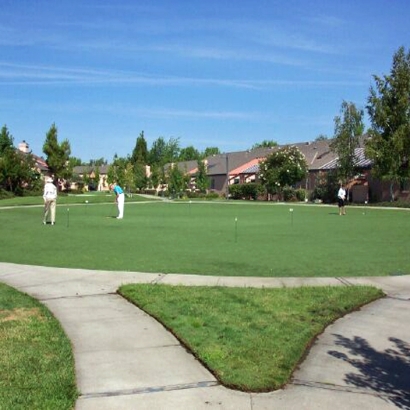 Fake Grass Carpet Desert Center, California Putting Green Carpet, Commercial Landscape