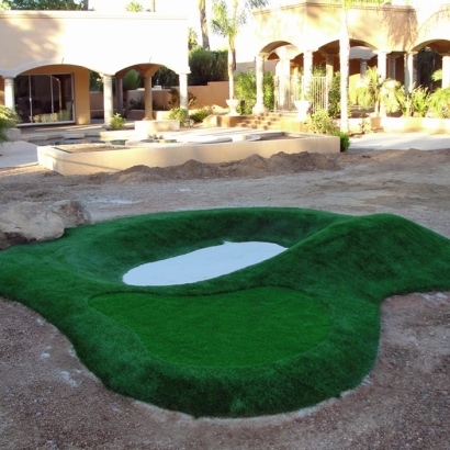 Fake Lawn Aguanga, California Outdoor Putting Green, Commercial Landscape